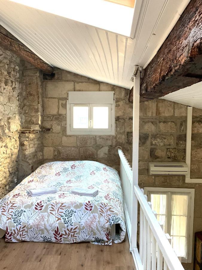 Place Aux Herbes Apartment Nimes Luaran gambar