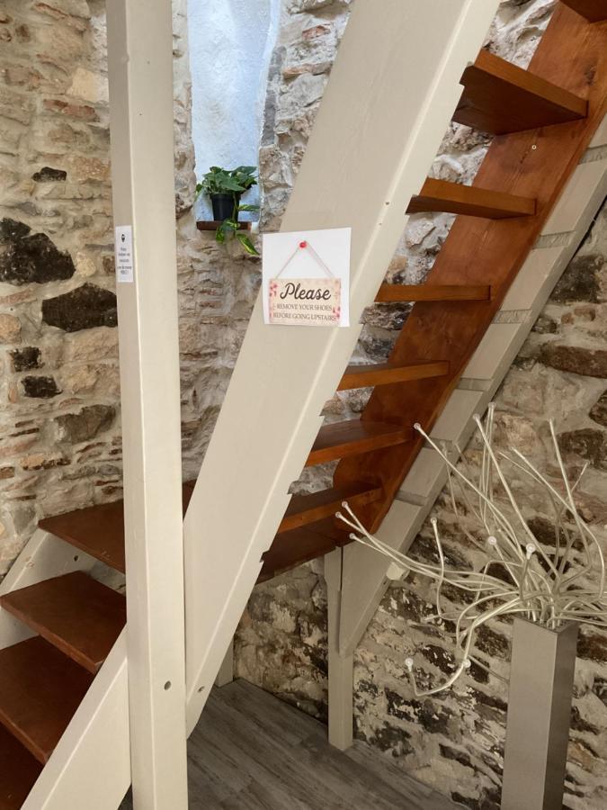Place Aux Herbes Apartment Nimes Luaran gambar